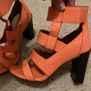 Chloé Designer Strappy Block Heel Sandals Size 7.5 Coral Orange Luxury NEW